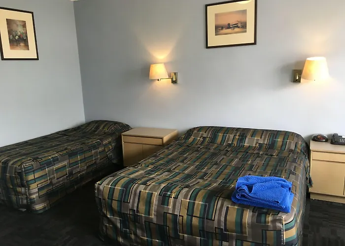 Motel: City West Motel