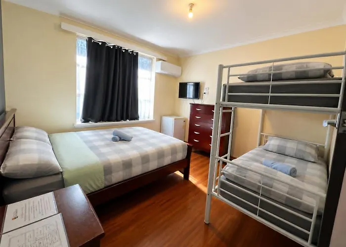 Port Adelaide Backpackers